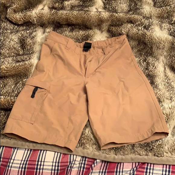 The North Face Other - The North Face boys large shorts 🩳